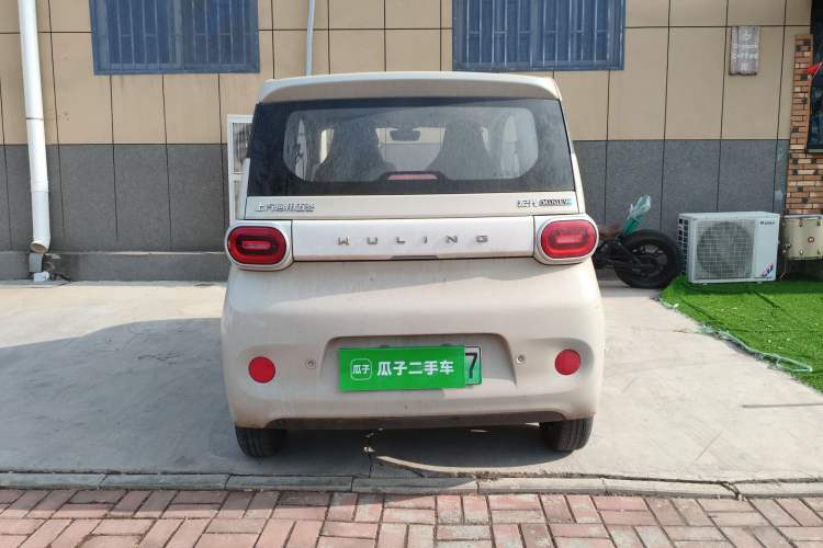 Used Wuling Hongguang MINIEV 2024 3rd Generation 215km Youth Edition Rear
