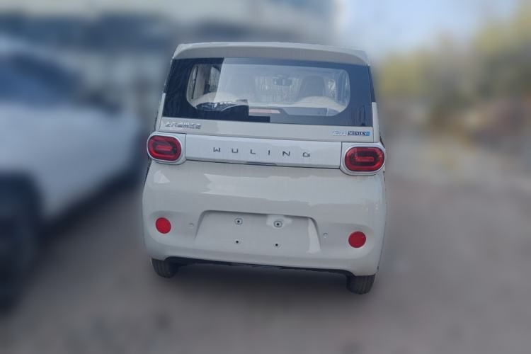 Used Wuling Hongguang MINIEV 2024 3rd Generation 215km Youth Edition Rear