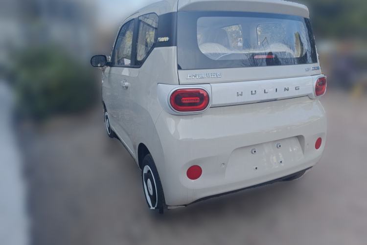 Used Wuling Hongguang MINIEV 2024 3rd Generation 215km Youth Edition Rear Left 45 Deg