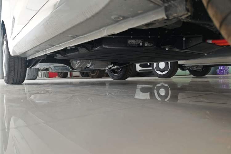 Used Wuling Hongguang MINIEV 2024 3rd Generation 215km Youth Edition Right Side Sill