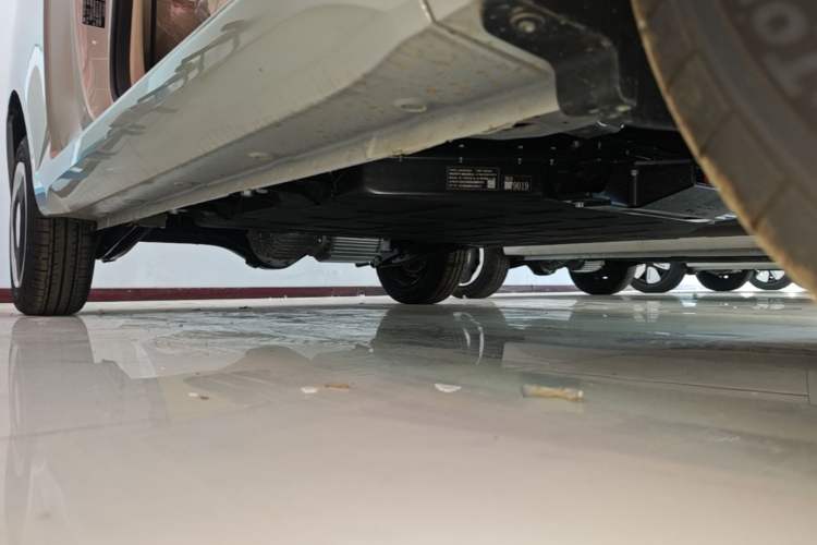 Used Wuling Hongguang MINIEV 2024 3rd Generation 215km Youth Edition Right Side Sill