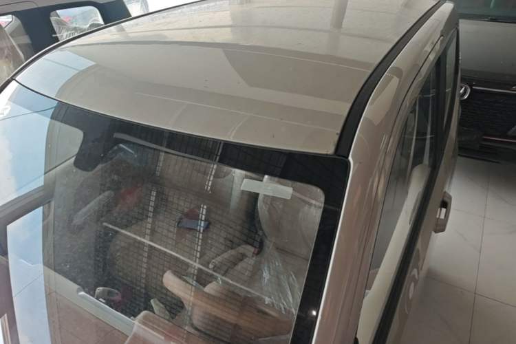 Used Wuling Hongguang MINIEV 2024 3rd Generation 215km Youth Edition Roof