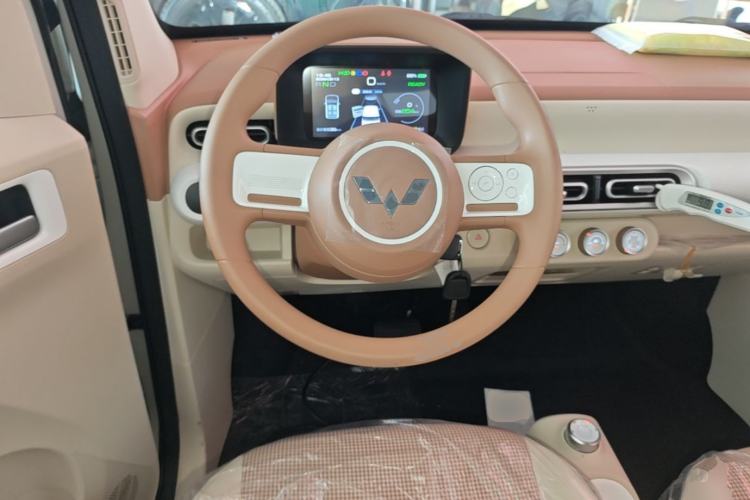 Used Wuling Hongguang MINIEV 2024 3rd Generation 215km Youth Edition Steering Wheel