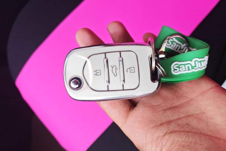 Used Wuling Hongguang MINIEV 2024 3rd Generation 215km Youth Edition Vehicle Key