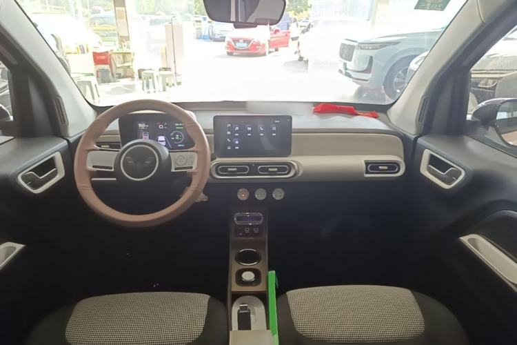 Used Wuling Hongguang MINIEV 2024 3rd Generation 215km Advanced Version Center Console