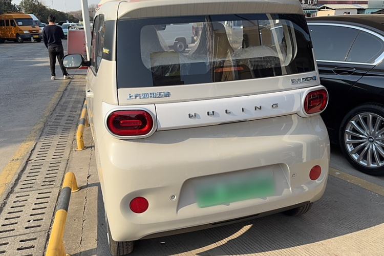 Used Wuling Hongguang MINIEV 2024 3rd Generation 215km Youth Edition Exterior 4