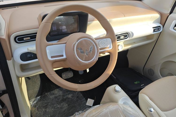 Used Wuling Hongguang MINIEV 2024 3rd Generation 215km Youth Edition Steering Wheel