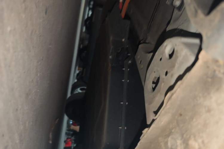 Used Wuling Hongguang MINIEV 2024 3rd Generation 215km Youth Edition Chassis Front Left