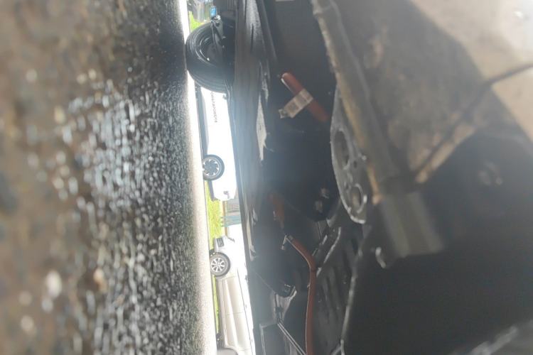 Used Wuling Hongguang MINIEV 2024 Third Generation 120 km Chassis Front Right