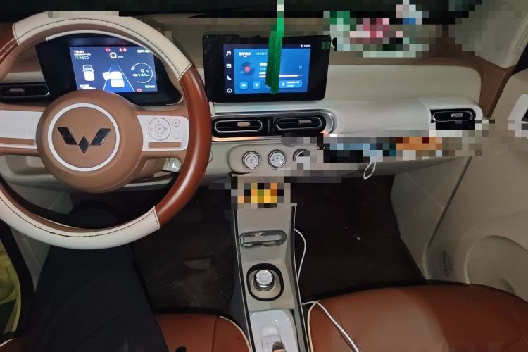Used Wuling Hongguang MINIEV 2024 3rd Generation 215km Advanced Version Audio And AC Panel