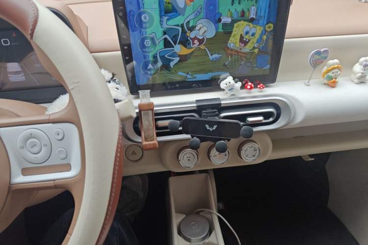 Used Wuling Hongguang MINIEV 2024 3rd Generation 215km Advanced Version Audio And AC Panel