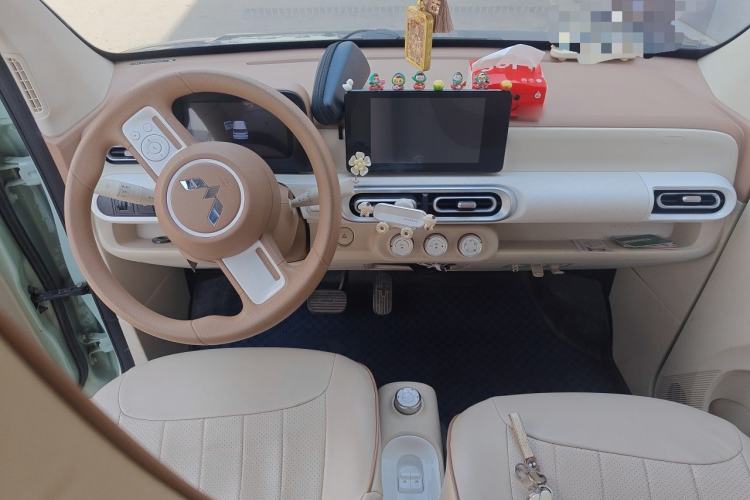 Used Wuling Hongguang MINIEV 2024 3rd Generation 215km Advanced Version Center Console