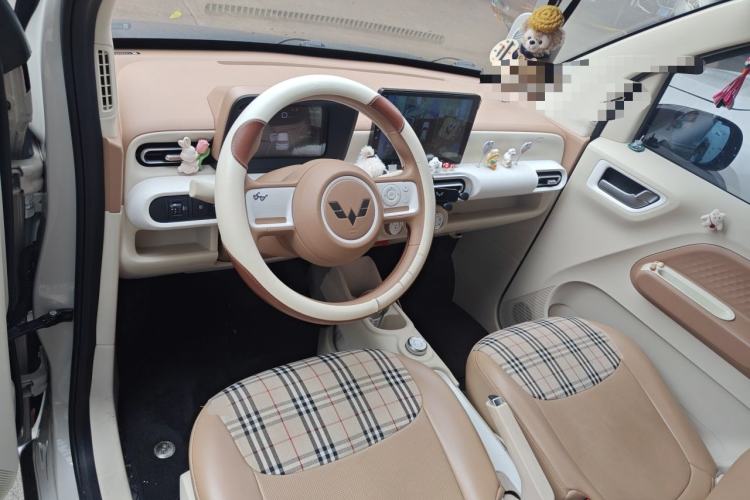 Used Wuling Hongguang MINIEV 2024 3rd Generation 215km Advanced Version Center Console