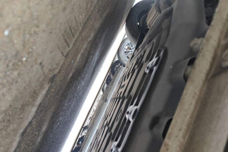 Used Wuling Hongguang MINIEV 2024 3rd Generation 215km Advanced Version Chassis Front
