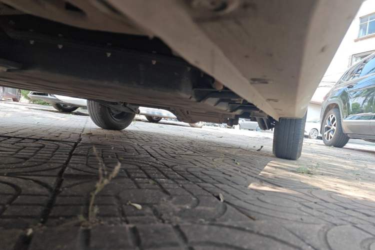 Used Wuling Hongguang MINIEV 2024 3rd Generation 215km Youth Edition Chassis Front Left