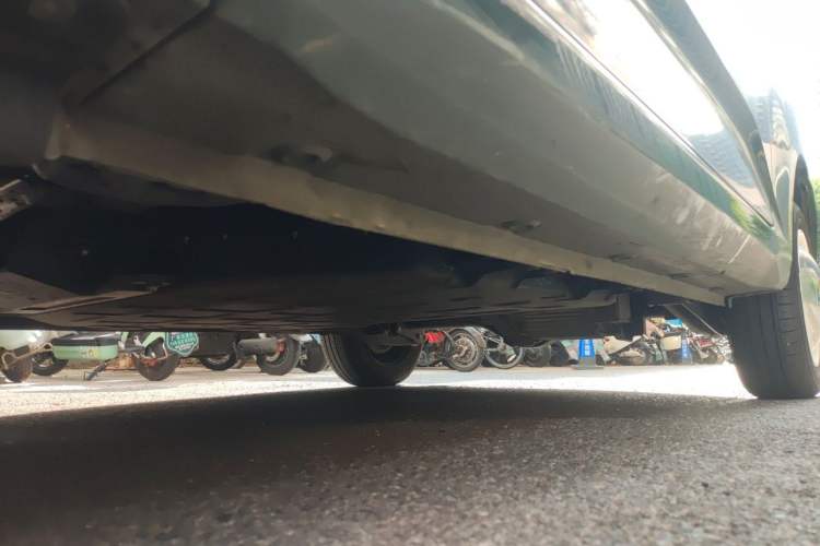 Used Wuling Hongguang MINIEV 2024 3rd Generation 215km Youth Edition Chassis Front Left