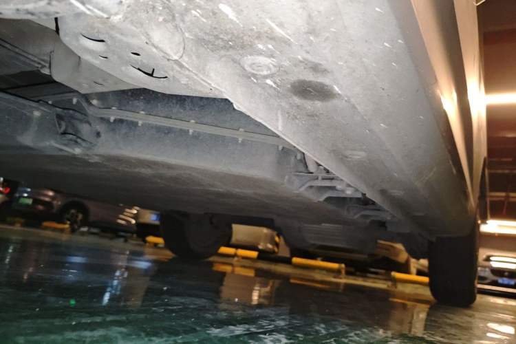 Used Wuling Hongguang MINIEV 2024 3rd Generation 215km Youth Edition Chassis Front Left