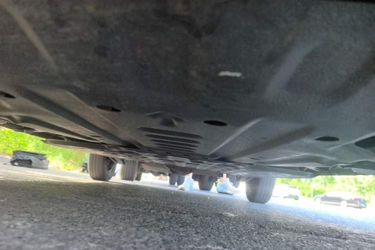 Used Wuling Hongguang MINIEV 2024 3rd Generation 215km Advanced Version Chassis Front
