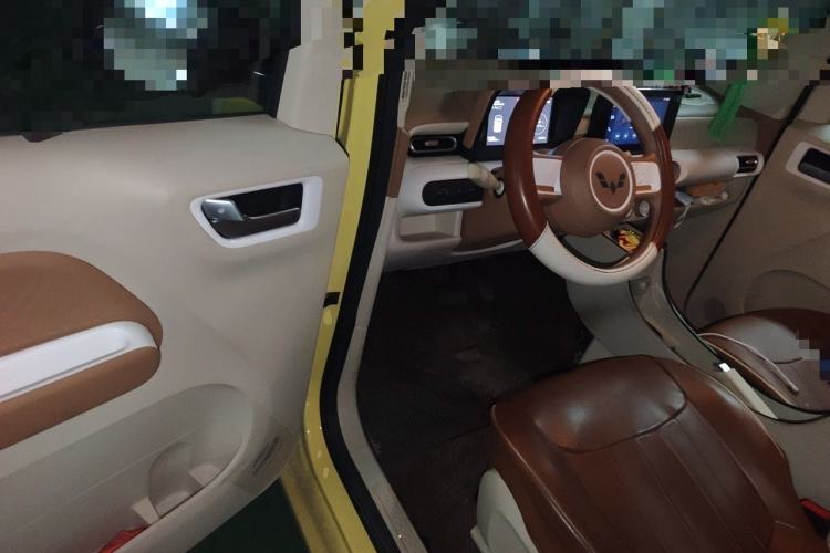 Used Wuling Hongguang MINIEV 2024 3rd Generation 215km Advanced Version Driver Seat