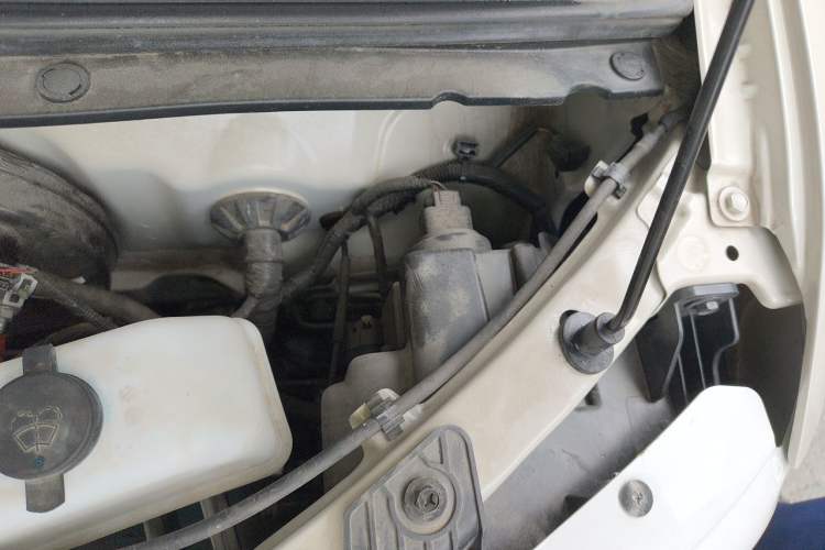 Used Wuling Hongguang MINIEV 2024 3rd Generation 215km Youth Edition Engine Bay Left