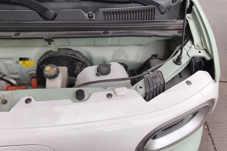 Used Wuling Hongguang MINIEV 2024 3rd Generation 215km Advanced Version Engine Bay Left