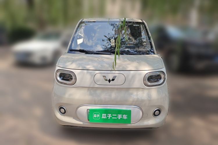 Used Wuling Hongguang MINIEV 2024 3rd Generation 215km Youth Edition Front