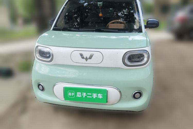 Used Wuling Hongguang MINIEV 2024 3rd Generation 215km Advanced Version Front