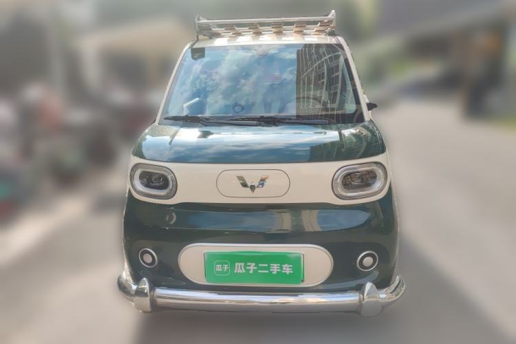 Used Wuling Hongguang MINIEV 2024 3rd Generation 215km Youth Edition Front