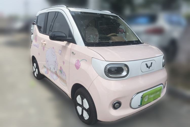 Used Wuling Hongguang MINIEV 2024 3rd Generation 215km Advanced Version Front Right 45 Deg