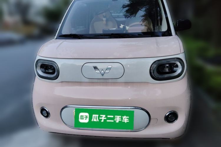 Used Wuling Hongguang MINIEV 2024 3rd Generation 215km Advanced Version Front