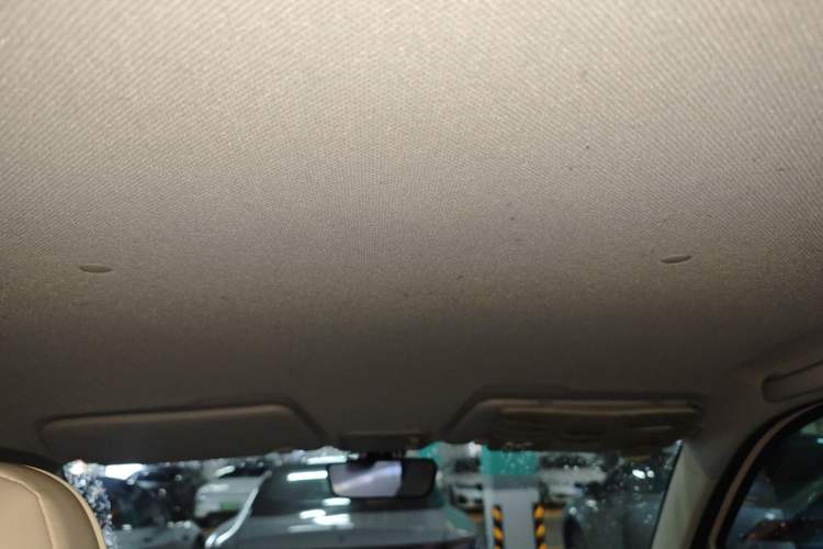 Used Wuling Hongguang MINIEV 2024 3rd Generation 215km Advanced Version Headliner