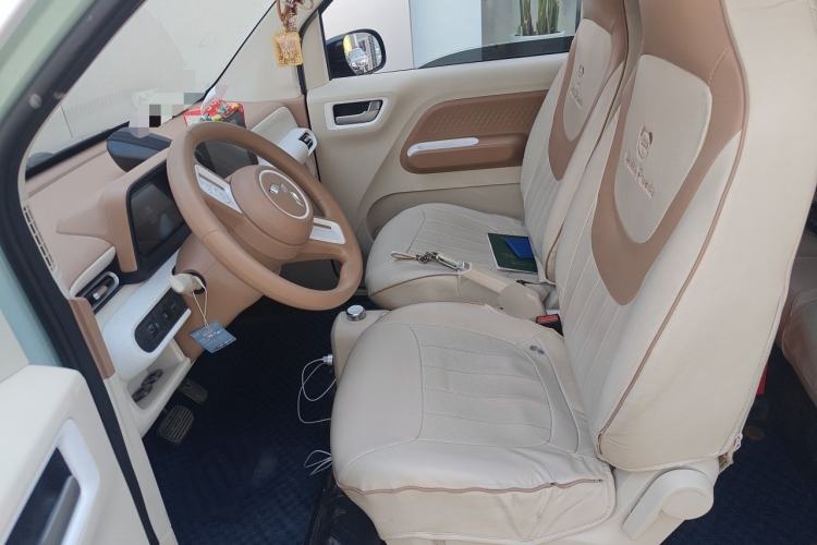 Used Wuling Hongguang MINIEV 2024 3rd Generation 215km Advanced Version Left Front Seat