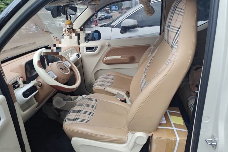 Used Wuling Hongguang MINIEV 2024 3rd Generation 215km Advanced Version Left Front Seat