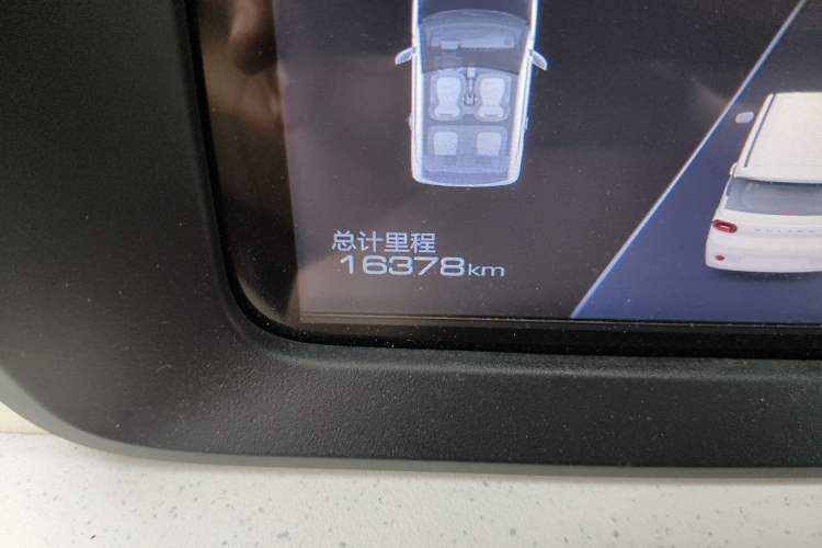 Used Wuling Hongguang MINIEV 2024 3rd Generation 215km Advanced Version Odometer Close Up