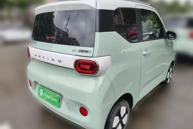 Used Wuling Hongguang MINIEV 2024 3rd Generation 215km Advanced Version Rear Right 45 Deg