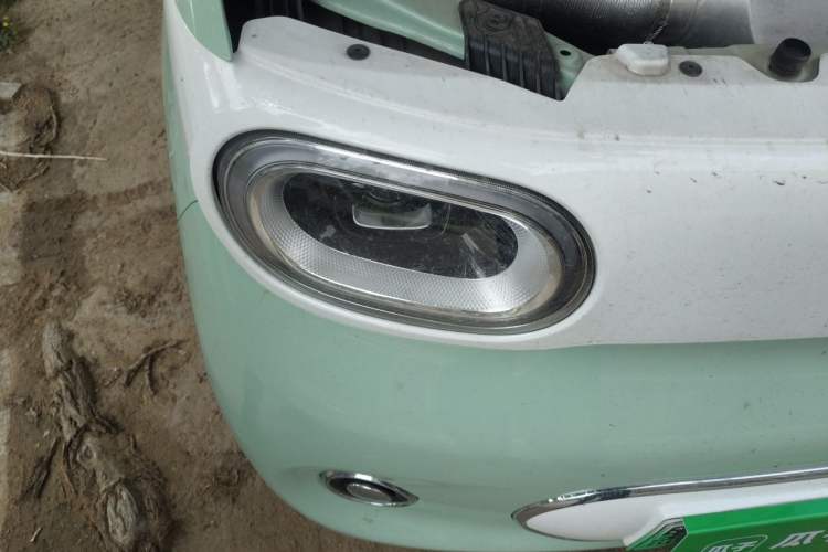 Used Wuling Hongguang MINIEV 2024 3rd Generation 215km Advanced Version Right Front Headlight