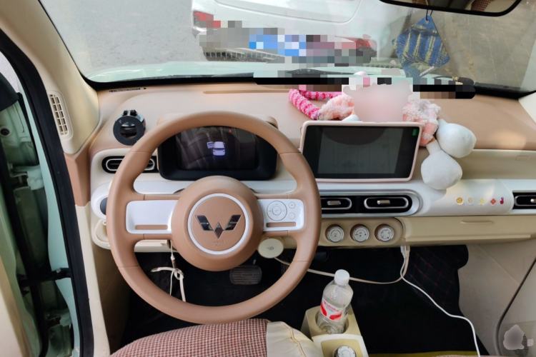 Used Wuling Hongguang MINIEV 2024 3rd Generation 215km Advanced Version Steering Wheel