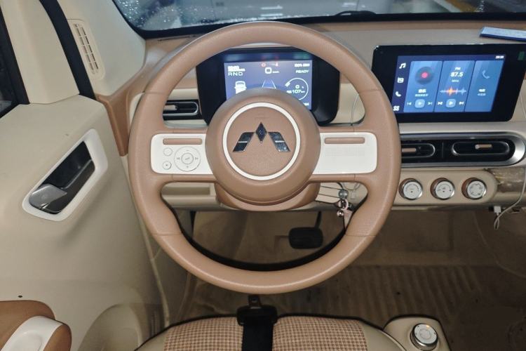 Used Wuling Hongguang MINIEV 2024 3rd Generation 215km Advanced Version Steering Wheel