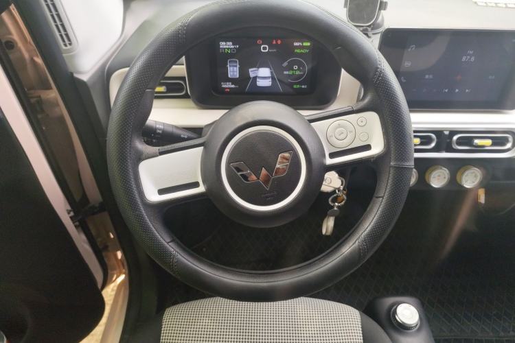 Used Wuling Hongguang MINIEV 2024 3rd Generation 215km Advanced Version Steering Wheel
