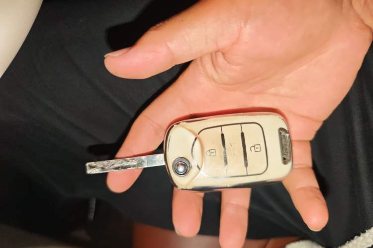 Used Wuling Hongguang MINIEV 2024 3rd Generation 215km Advanced Version Vehicle Key