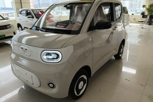 Used Wuling Hongguang MINIEV 2024 3rd Generation 215km Youth Edition
