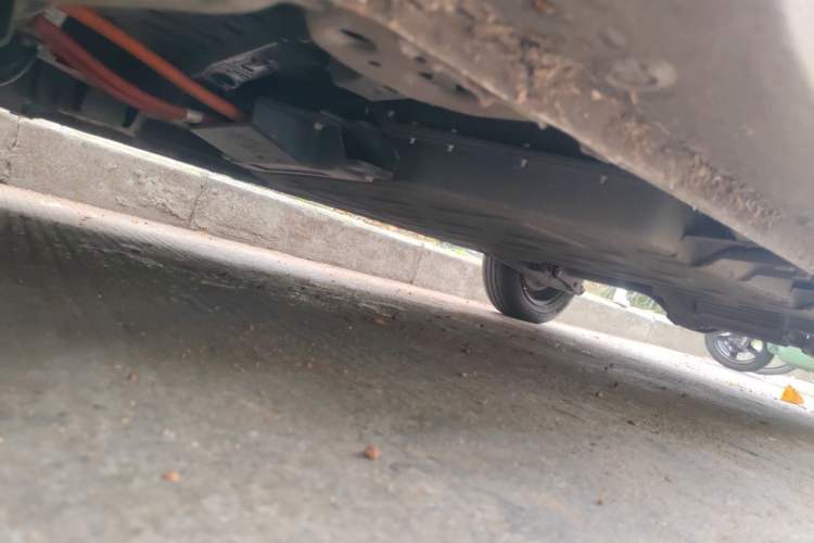 Used Wuling Hongguang MINIEV 2024 3rd Generation 215km Youth Edition Chassis Front Left