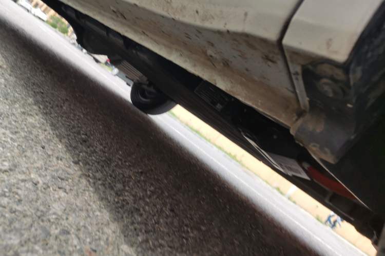 Used Wuling Hongguang MINIEV 2024 3rd Generation 215km Youth Edition Chassis Front Right