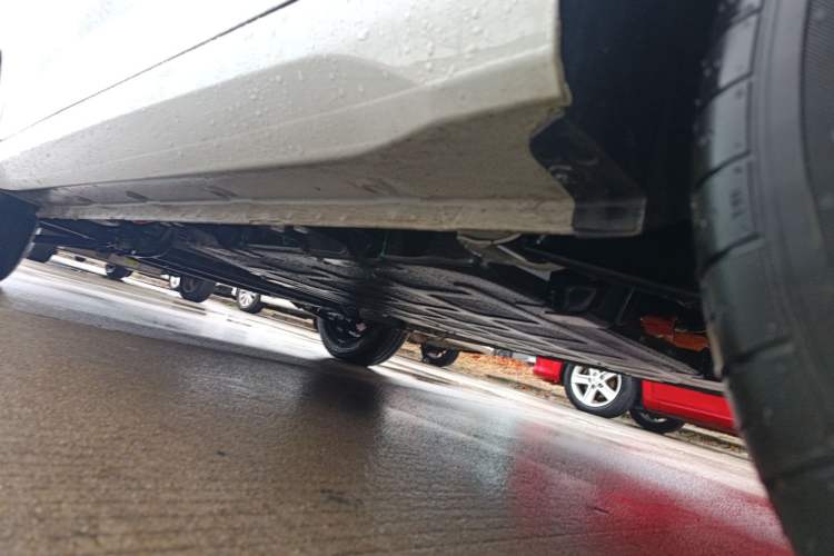 Used Wuling Hongguang MINIEV 2024 3rd Generation 215km Youth Edition Chassis Rear Left