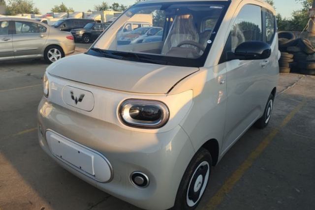 Used Wuling Hongguang MINIEV 2024 3rd Generation 215km Youth Edition