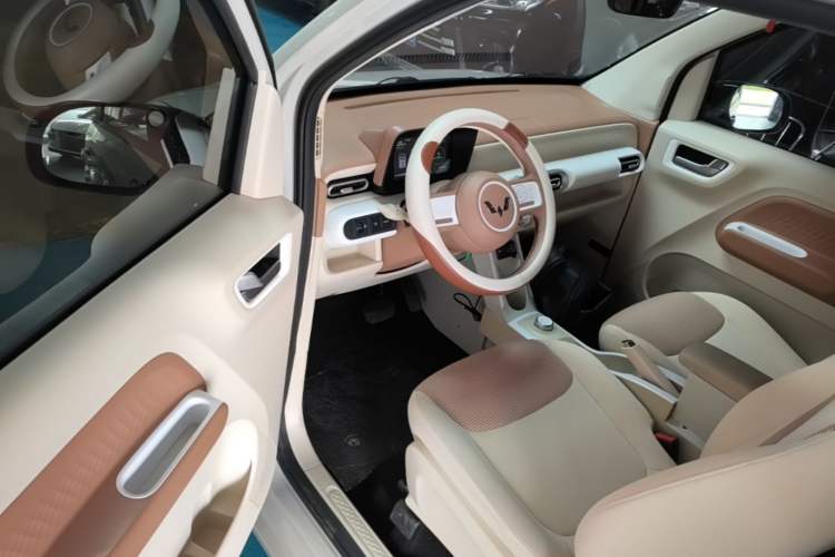 Used Wuling Hongguang MINIEV 2024 3rd Generation 215km Youth Edition Driver Seat