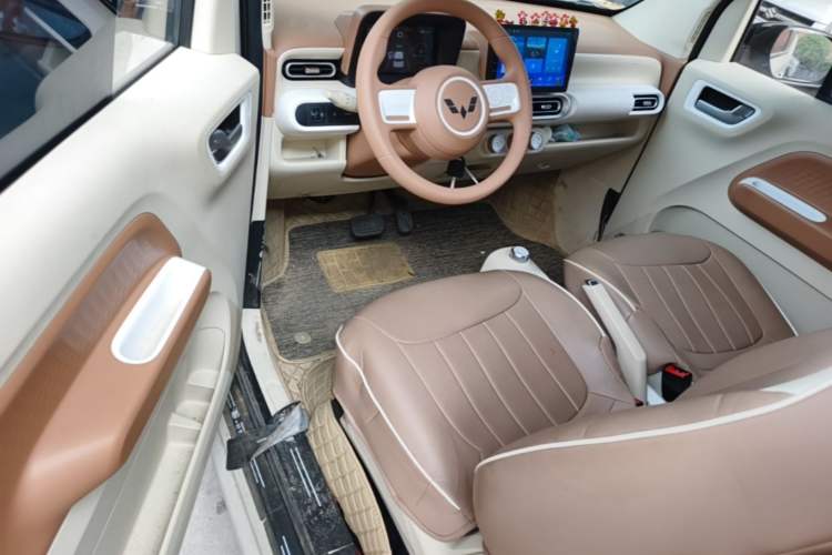 Used Wuling Hongguang MINIEV 2024 3rd Generation 215km Youth Edition Driver Seat