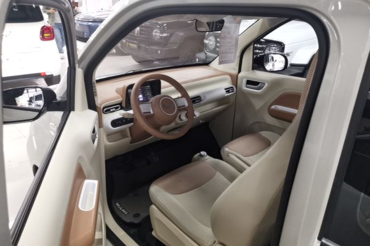 Used Wuling Hongguang MINIEV 2024 3rd Generation 215km Youth Edition Driver Seat