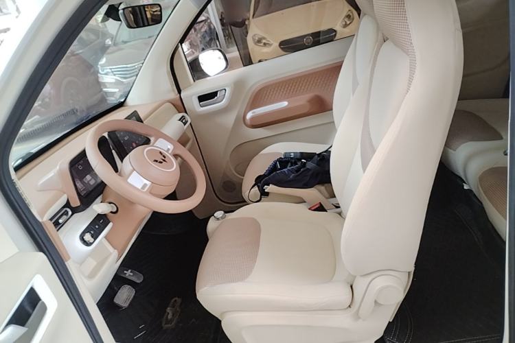 Used Wuling Hongguang MINIEV 2024 3rd Generation 215km Advanced Version Driver Seat