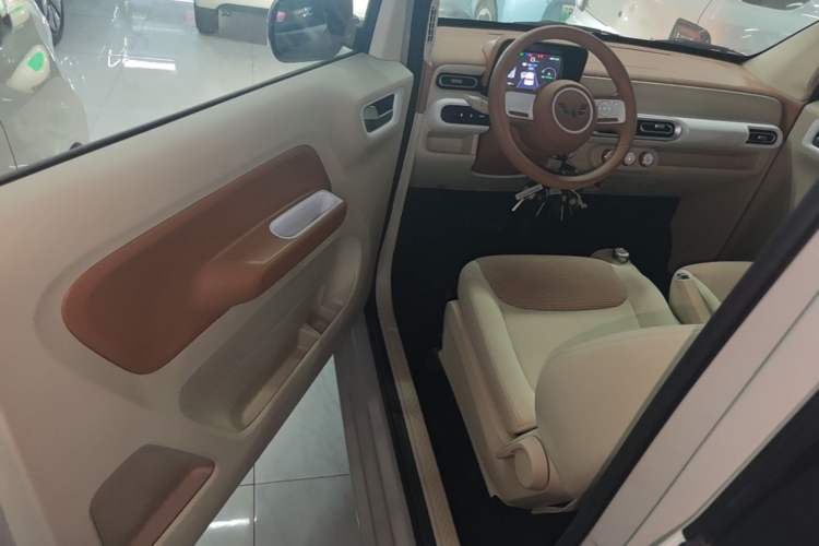 Used Wuling Hongguang MINIEV 2024 3rd Generation 215km Youth Edition Driver Seat